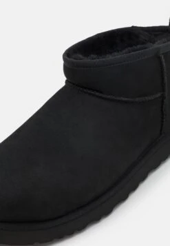 Ugg Classic Ultra Mini - Classic Ankle Boots - Black 13 Ugg Classic Ultra Mini - Classic Ankle Boots - Black -Trade INN 00233df8a9cf461a8201fc31c5c71b11