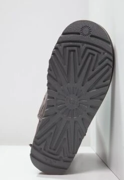 Ugg Bailey Bow - Classic Ankle Boots - Grey -Trade INN 04e16e88c3674ea1b533a7269ed9fc2f