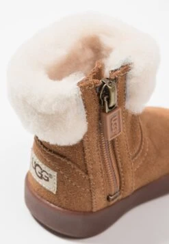 Ugg Jorie - Classic Ankle Boots - Chestnut 10 Ugg Jorie - Classic Ankle Boots - Chestnut -Trade INN 0dad96f59f2847c4ba04880dec246b1b