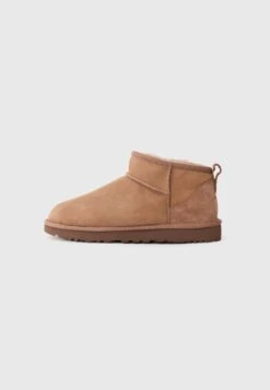 Ugg CLASSIC ULTRA MINI - Winter Boots - Rocky Oak
