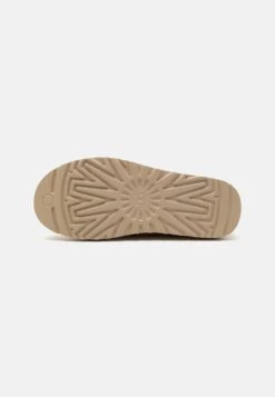 Ugg TASMAN CRAFTED REGENERATE UNISEX - Slip-ons - Sand -Trade INN 110c61d527a7490d90a451805a259f12