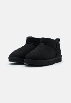 Ugg Classic Ultra - Ankle Boots - Black -Trade INN 1df0a5a8d3fa4179a46d4fd24d457e1d