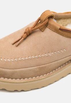 Ugg TASMAN CRAFTED REGENERATE UNISEX - Slip-ons - Sand -Trade INN 22ef99b9dc394986baaf2cc89a7033a8