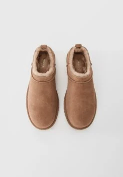 Ugg CLASSIC MICRO UNISEX - Slippers - Rocky Oak -Trade INN 235cb08c6d3a4e178f587a47522e62dc