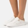 Ugg Alameda Lace - Trainers - Bright White -Trade INN 2c3d24d739e04d8aa58d9b1f94e8d2bb