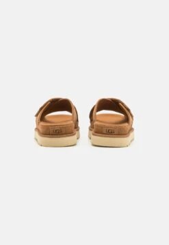 Ugg GoldenstarCross Slide - Mules - Chestnut -Trade INN 329d883099384fce8132fd584d1df559