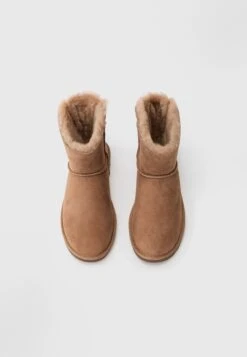 Ugg MINI BAILEY BOW II - Winter Boots - Rocky Oak -Trade INN 36a4164d6c3449828230fea2d0e02e4c