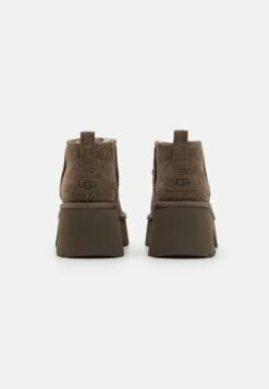 Ugg CLASSIC ULTRA MINI - Ankle Boots - Hickory 15 Ugg CLASSIC ULTRA MINI - Ankle Boots - Hickory -Trade INN 3abe88287fdb4228a0f03b429eed84ae