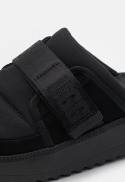 Ugg Maxxer Strap Slide - Mules - Black -Trade INN 3ef63f4bc3624391a5f09147cdc317d2