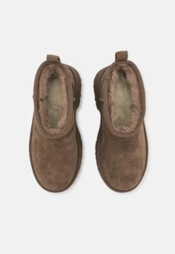 Ugg CLASSIC ULTRA MINI - Ankle Boots - Hickory 17 Ugg CLASSIC ULTRA MINI - Ankle Boots - Hickory -Trade INN 3f494b0fa44f4dc180d93be0d713e03e