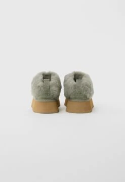 Ugg TAZZELLE - Winter Boots - Moss Green -Trade INN 4f259ab66ea44717a4567fdeec436b1b