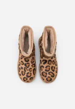 Ugg Classic Mini Spotty - Winter Boots - Natural -Trade INN 501f511fd17f4aa69e1b09a59b6dc21d