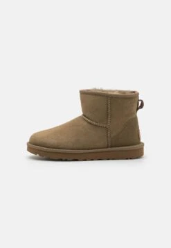 Ugg CLASSIC MINI II - Winter Boots - Antilope