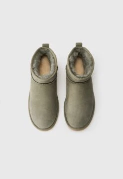 Ugg CLASSIC ULTRA MINI - Winter Boots - Moss Green/amphora -Trade INN 5703ee9932c44e289ad1aeb98c4aab35