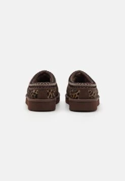 Ugg TASMAN CASPIAN - Slippers - Burnt Cedar -Trade INN 596142a1b3124aa282b616709227449d