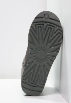 Ugg Mini Bailey Bow - Classic Ankle Boots - Grey -Trade INN 5beedd16bb374cde961fbdec66297c95
