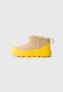 Ugg ULTRA UNISEX - Winter Boots - Chestnut/whitecap -Trade INN 5fb0f13832de464ea01d984f181d5358 2