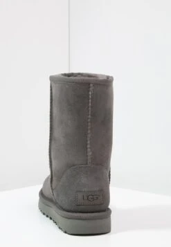 Ugg Classic Short - Classic Ankle Boots - Grey -Trade INN 6b594e01cdee41acaed1891546f96c25