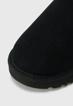 Ugg CLASSIC MICRO UNISEX - Slippers - Black -Trade INN 6f2e8bb95d49448b88b5bcb1dd8b60c0