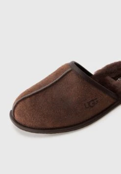 Ugg Slippers - Dusted Cocoa -Trade INN 6f3098ad7bd143fd95c4797f69483aa8