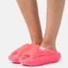 Ugg Foamo Slide - Slippers - Super Coral