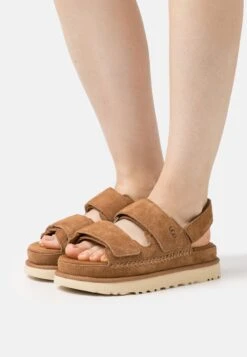 Ugg Goldenstar - Platform Sandals - Chestnut