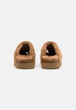 Ugg Fuzz Sugar - Slippers - Cognac -Trade INN 75c087ca627f44088bdbfe28cbcd5c2d