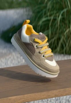 Ugg LOWMEL - Skate Shoes - Chestnut/bright Melon -Trade INN 77c4b2dc98b745298082e797871eaad7 3