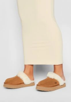 Ugg DISQUETTE - Slippers - Chestnut -Trade INN 782dfabe821143a7871b7f0296d5f8bf