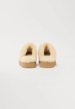 Ugg DISQUETTE - Slippers - Sand -Trade INN 7c28b0475d924ce5bc1a0d9875d5c9c6