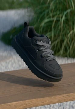 Ugg LOWMEL - Skate Shoes - Muted Brass/putty -Trade INN 805fb645a5d943e78cc71d09c93fd46f 1