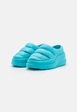 Ugg Sport Yeah- Slip-Ons - Summer Sky -Trade INN 80a1b5b60d6c45589bf1e329977e3fca