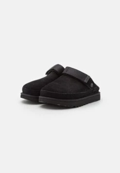 Ugg GOLDENSTAR - Slippers - Black 14 Ugg GOLDENSTAR - Slippers - Black -Trade INN 935205a1058546ac9bdef72f39148e4f