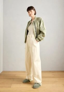 Ugg SCUFFETTE II - Slippers - Moss Green/muted Brass -Trade INN a1360baad4464697918c4a78718c6511