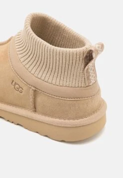 Ugg CLASSIC ULTRA UNISEX - Classic Ankle Boots - Mustard Seed -Trade INN a260e9d358854e31a81030d904378712