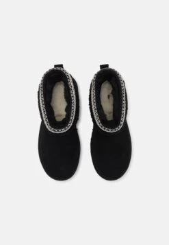 Ugg CLASSIC ULTRA MINI MAXI CURLY - Ankle Boots - Black -Trade INN a45dc3b090d74cf2b3d46f35d8811227