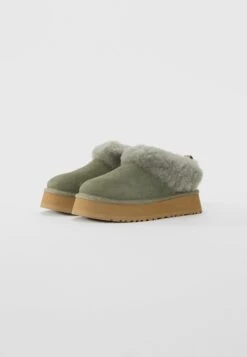 Ugg TAZZELLE - Winter Boots - Moss Green -Trade INN a7ff26d327c7427790ac8c98575446e4