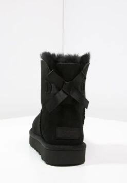 Ugg Mini Bailey Bow - Classic Ankle Boots - Black -Trade INN b91627f1f2d74230b41593e71102cdba