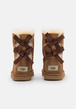 Ugg BAILEY BOW - Boots - Chestnut -Trade INN bc35c81a46b642a4a5a9c267b1e9fb4c