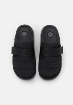 Ugg Maxxer Strap Slide - Mules - Black -Trade INN cbabf4e16b5d45bcb6c7f403e5be10d0