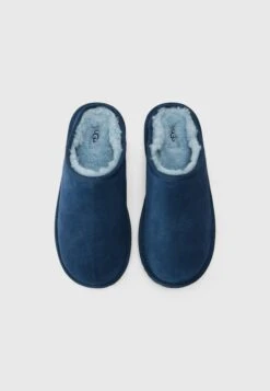 Ugg CLASSIC SLIP ON UNISEX - Slippers - Deep Ocean -Trade INN ce369257e6a54eaeaa5fabb52e63e226