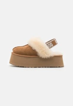 Ugg FUNKETTE - Heeled Mules - Chestnut