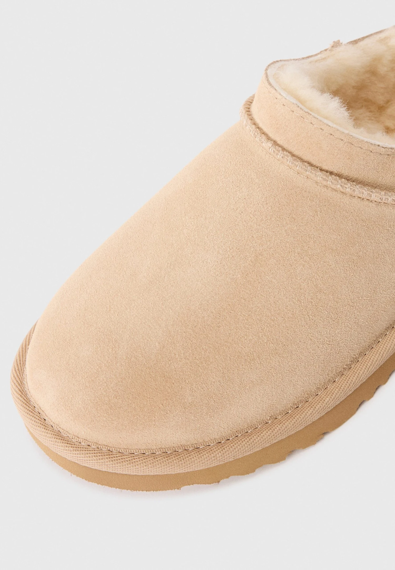 Ugg UNISEX - Clogs - Sand 8 Ugg UNISEX - Clogs - Sand - Image 6