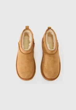 Ugg CLASSIC ULTRA MINI DAZZLE - Slippers - Chestnut -Trade INN df96136004e340e083818927584e9004