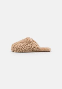 Ugg Maxi Curly Slide - Mules -Trade INN e00f3c72de044c6fb05022197d52779e