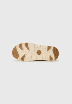 Ugg ULTRA UNISEX - Winter Boots - Chestnut/whitecap -Trade INN e77c57dda10f420d906faa48c7a63c7a