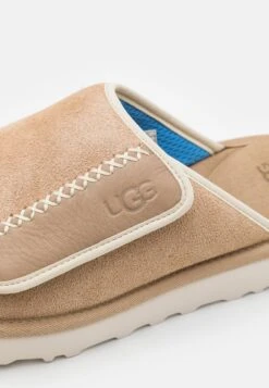 Ugg Goldencoast Slide - Mules - Sand/Santorini 13 Ugg Goldencoast Slide - Mules - Sand/Santorini -Trade INN ec766c2c0972444888778fd99a1b5500