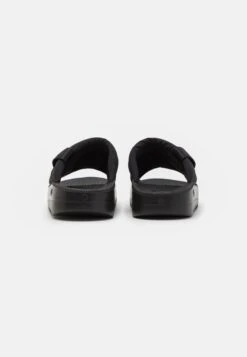 Ugg Maxxer Slide - Mules - Black -Trade INN ede6e38d2e5b44739d60406be5c19177