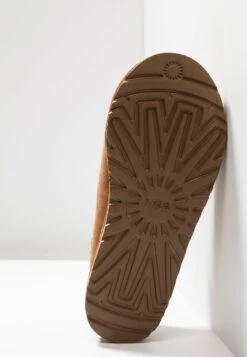 Ugg Tasman - Slippers - Chestnut -Trade INN f079f4620b644ee6b043a58e0fa45817