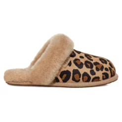 Ugg Scuffette II Spotty Slippers -Trade INN ugg scuffette ii spotty slippers 3